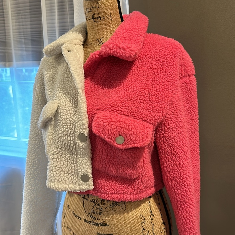 Pink & White Cropped Jacket - Picture 2 of 3